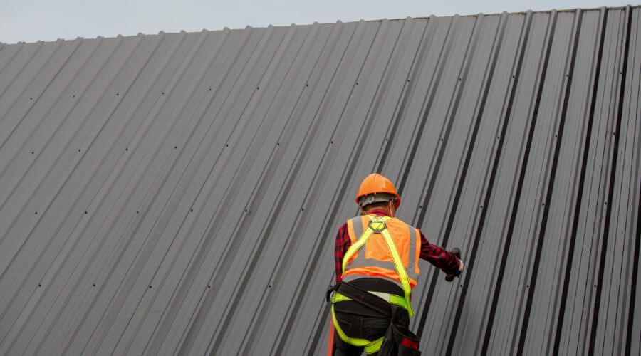 Professional residential roofers in Bettendorf, IA